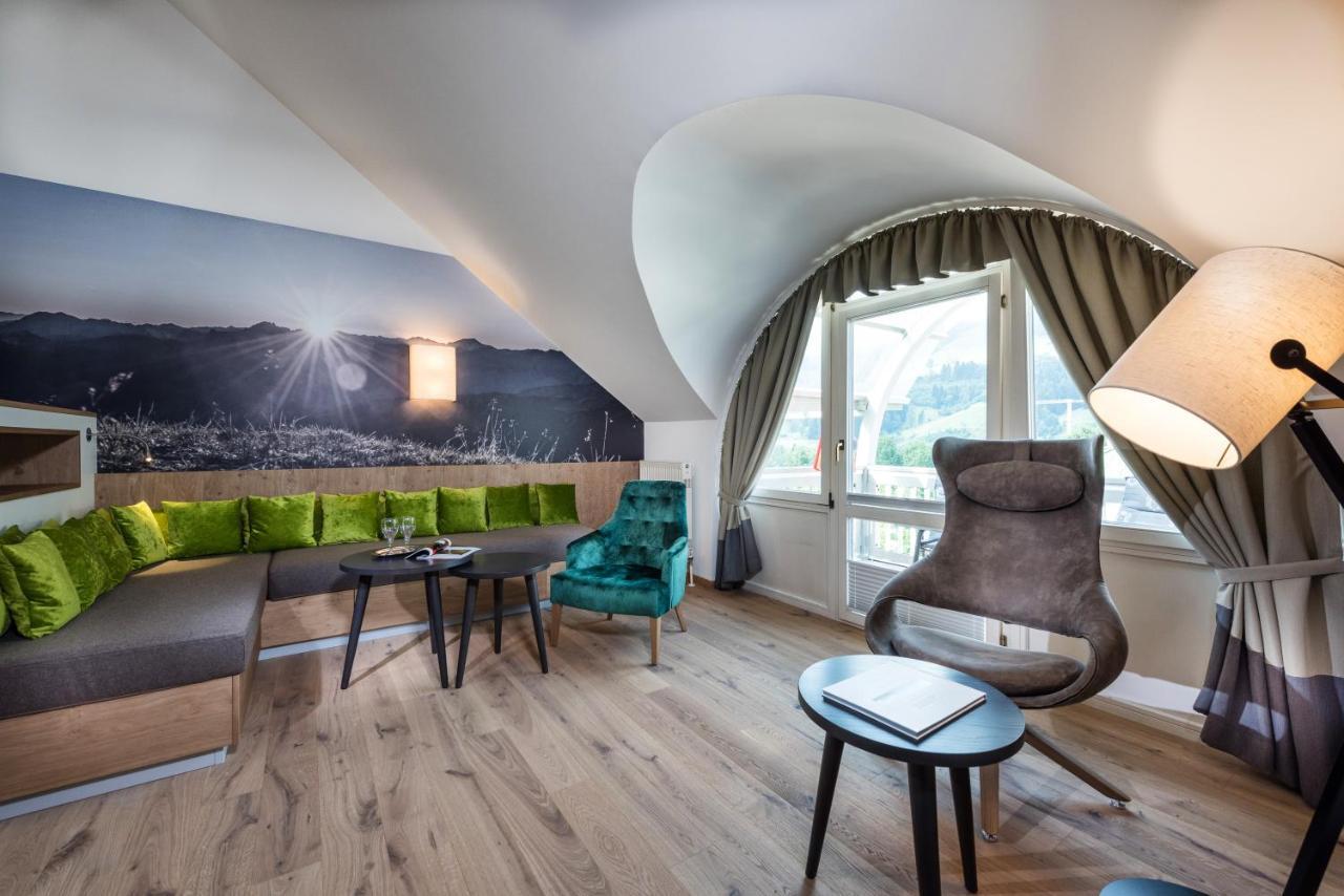 Aktiv- & Gesundheitsresort Das Gxund - Thermeneintritt Inklusive บาดฮอฟกัสไตน์ ภายนอก รูปภาพ